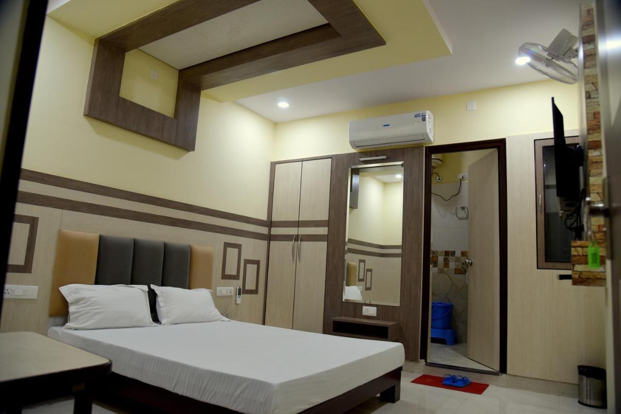 Hotel Shri Gourav Bikaner Exteriör bild