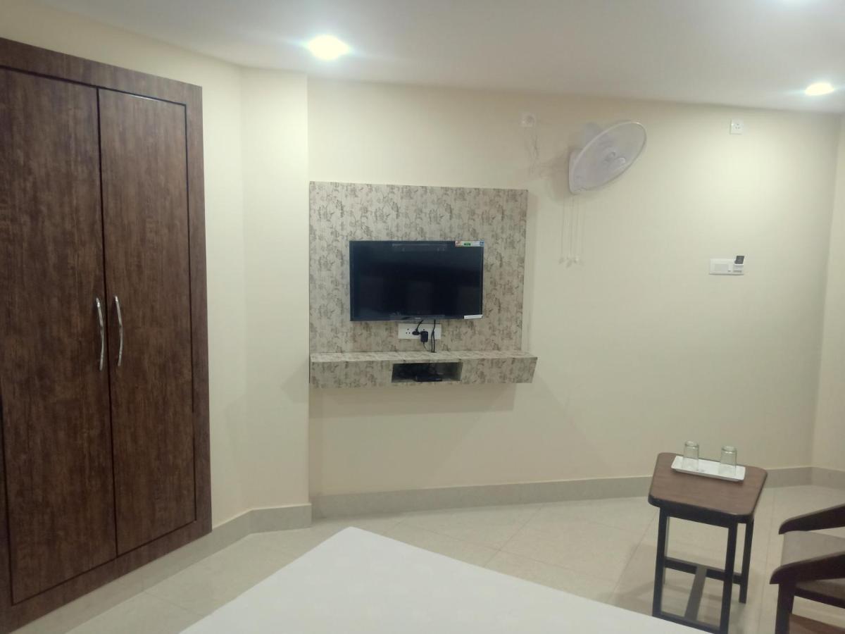 Hotel Shri Gourav Bikaner Exteriör bild